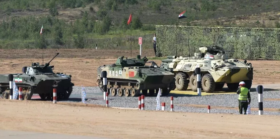 ZBD03步兵戰(zhàn)車亮相“空降排”，92A輪式裝甲車再戰(zhàn)“晴空”